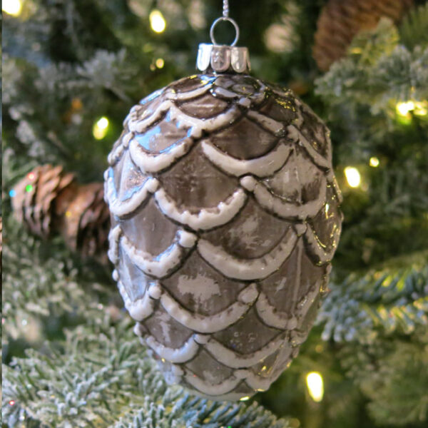 Weihnachtsbaumzapfen oliv