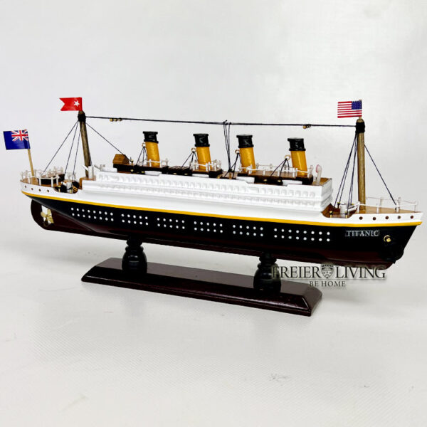 Titanic Modellschiff Modell