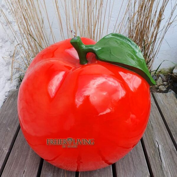 Großer roter Apfel als Figur Werbefigur Obst