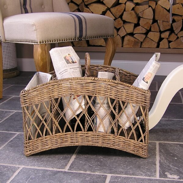 Rattan Zeitungsständer