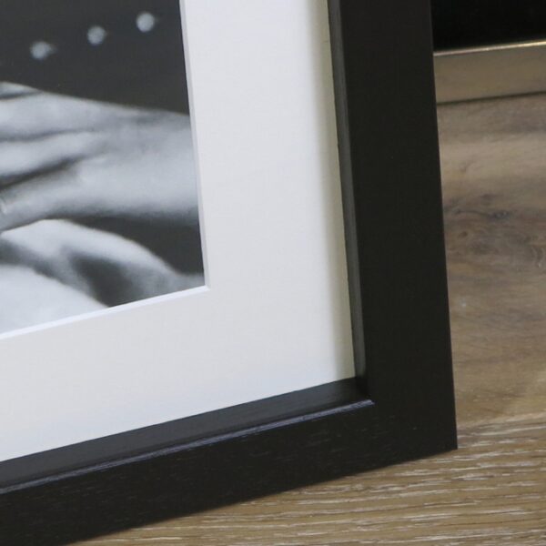 Kunstdruck im Holzrahmen